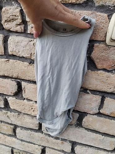 paket: Lot za bebe dečake, veličina 80. Sadržaj: - 2 para laganih — 3