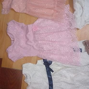 Kids' costumes: Bundle: Dresses, For girls, age: 4-5 years — 2