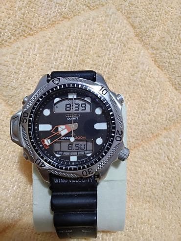 crni šorc: Citizen Promaster Aqualand JP2000-08E (Quartz) – ronilački sat 200 m — 1