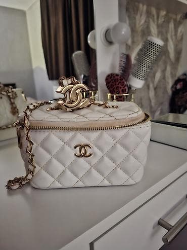 mona torbica mala: Chanel torbica — 2