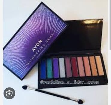 Nova paleta senki Avon