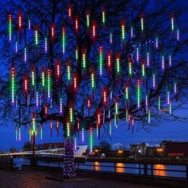 bozicna rasveta: Cena 1700 din LED Meteorska Set 8 Štapića po 50cm Dužina niza: 2.5m — 2