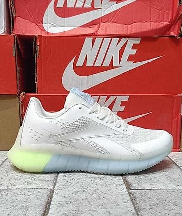 kickers obuca u beogradu: Rebook
 od 36 do 41
4000 din

PS✨vp — 2