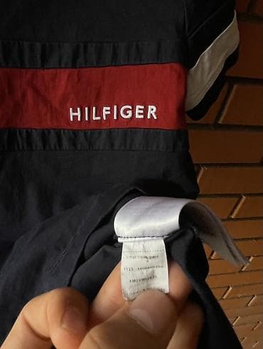farmerke original: Men's T-shirt Tommy Hilfiger, bоја - Tamnoplava — 3