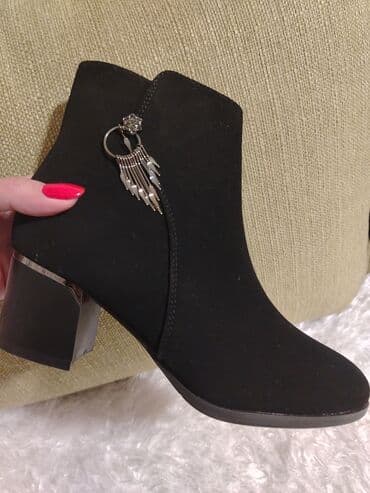 triple s: High boots, 36 — 3