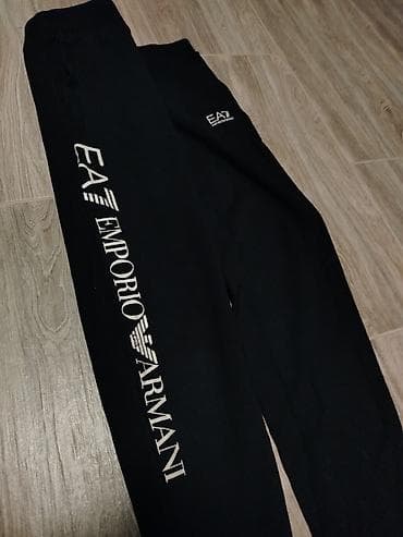 ramax nova kolekcija 2022: EA7 EMPORIO ARMANI XS/S ORGINAL / Stanje 10/10 Ženske trenerke kao — 10
