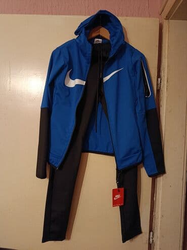 nike tn prodaja: Sportski komplet sa kapuljačom (gornji deo + donji deo) - Model — 2