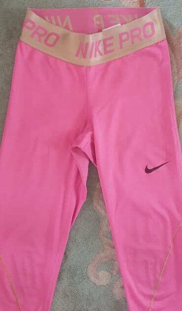 nike farmerke: NIKE pro dri fit original helanke roze boje sa zlatnom debelom gumom — 3
