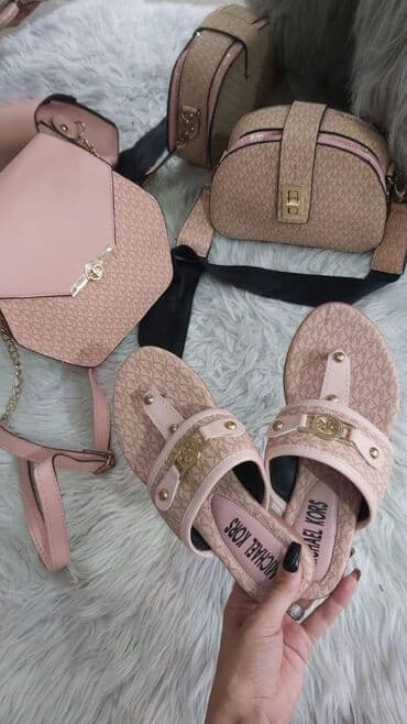 japanke sa platformom: Papuce 
Torbe 2400 — 5