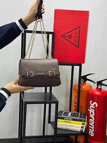 Muška odeća: 23x18 5200 Nabavka uplata pa slanje rok isporuke 15 tak dana Torbe A — 4