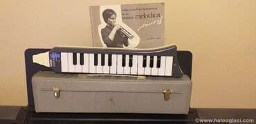 how i met your mother sve epizode sa prevodom: Honher Melodica Piano 26 Na prodaju melodika marke Hohner Melodica — 1