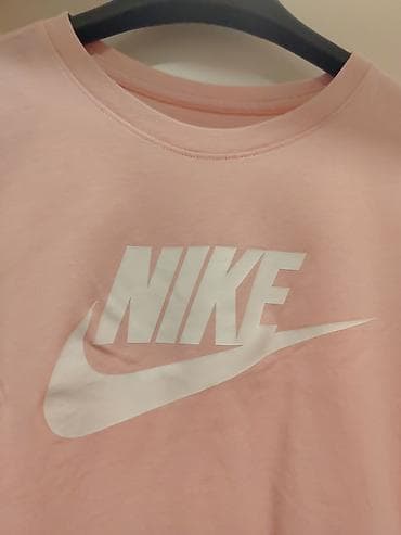 crivit jakne cena: Nike majica kratkih rukava – roze - Model: klasična T‑shirt silueta - — 2