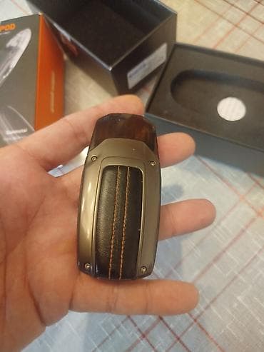 nakit od gline: Neka elektronska cigara.Ima unutar neka tecnost al ko zna od kad je — 10