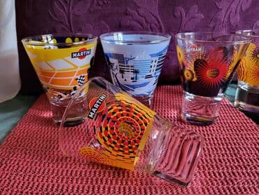 nespresso soljice za kafu: Case nove za martini i druga pica, 2006godina,puno staklo. Komada — 8