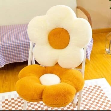 kreda za peglu: Jastucici cvetici
1700din
50cm — 2