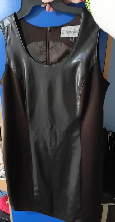 velicima: Haljina bez rukava Claudio G. - Model: uska, ravna silueta do iznad — 2