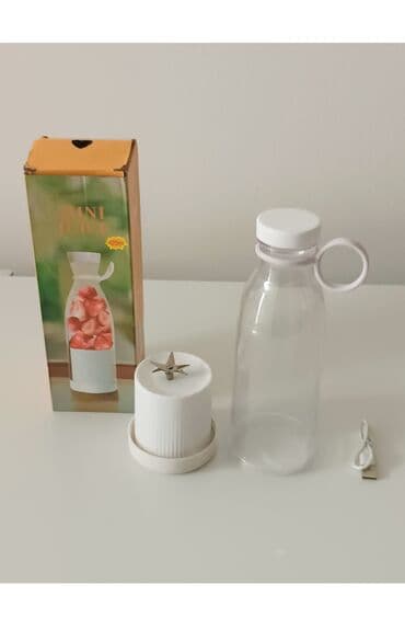 Juicers: Prenosivi blender/sokovnik DM-518 - Zapremina: 420 ml - Snaga: 40 W - — 1