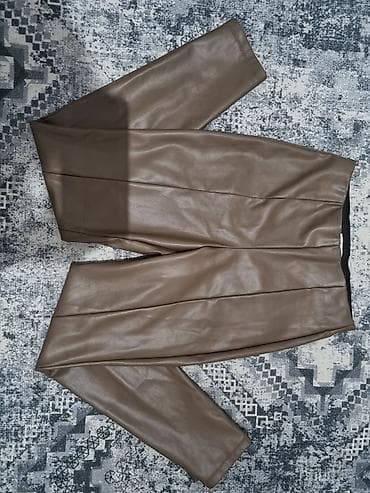Ženske pantalone/helanke od eko kože - Materijal: mekana eko koža