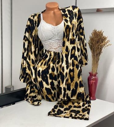 zimske jakne c a: 9Fashion Woman, M (EU 38), Leopard, krokodil, zebra, bоја - Šareno — 1