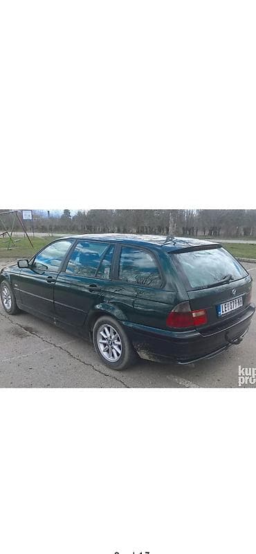 solarni punjac za akumulator: BMW 320d Touring (E46) – karavan, tamnozelena boja. Ključne — 5