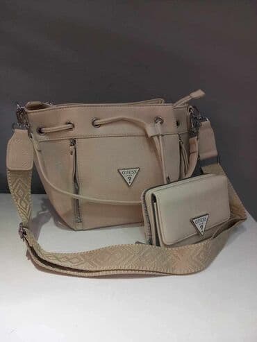 charles keith torba: Materijal: Veštačka koža — 24