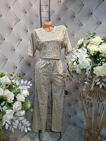 Sakoi: Ženski komplet – majica i pantalone sa leopard printom - Dvodijelni — 3