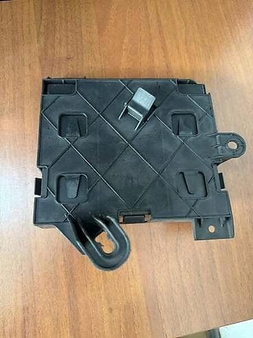 marketplace auto: COMFORT CONTROL MODULE ZA AUDI A4 - 8K0907064GB | Comfort Control — 3
