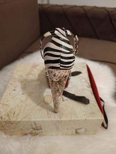 paw patrol sandale: Ženske sandale na visoku štiklu sa zebra printom - Model: otvoreni — 5