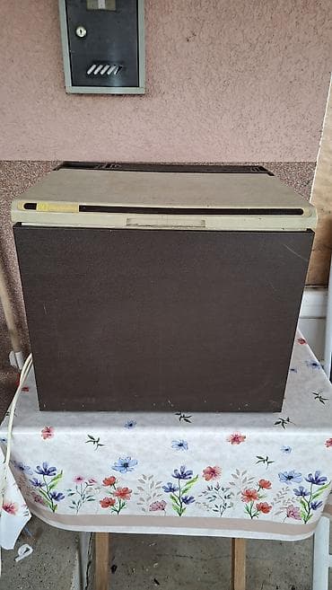 frizider za camac: AUTO KAMP FRIZKIERI NA PLIN 12 I 220 V Turistički frižideri/auto — 2