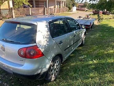 prekidac stop svetla golf 4: STOP SVETLO ZA VOLKSWAGEN GOLF 5 OD 2004. DO 2008. GOD. | Polovni — 2