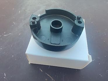 Auto delovi, gume i tjuning: Razvodna kapa Lada 7 Riva,2121,21213 Niva. Novo. Cena 900 dinara — 10