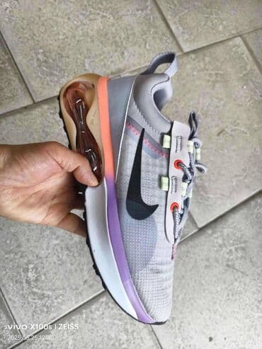 patike sa vazdušnim đonom: Nike, 41, color - Multicolored — 2