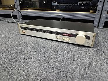 Donji delovi trenerke: Luxman T-210L FM/LW/MW Stereo Tuner odlican Specifications Type — 2
