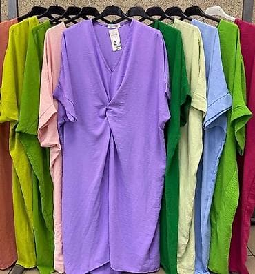 Dresses: Elegantna ženska maxi haljina sa plisiranim detaljima - Model: duga — 5