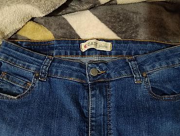 nesal pantalone: CAST Jeans – klasične plave farmerke - Brend: CAST Jeans (etiketa — 2