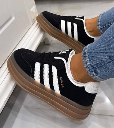 Ugg obuća: 36-41 za samo 3999 din — 2