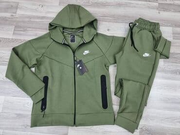 new yorker краљево – слике: Nike, XL (EU 42), Jednobojni — 4