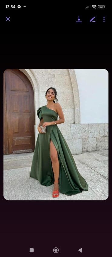 Rolke: Haljine 3500

pp28 — 1