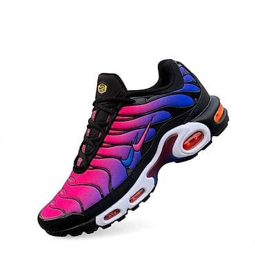 nike štikle: Patike za trčanje i lifestyle – dinamični gradijent — 1