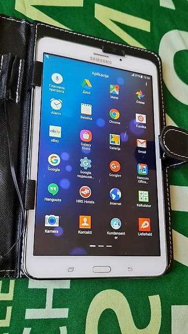Računarska oprema: Samsung Galaxy Tab 4 (8.0") sa futrolom i žičnom tastaturom - Ekran — 2
