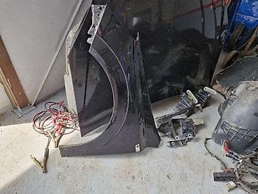 levo krilo pezo 206: LEVO KRILO CRNO ZA OPEL ASTRA H | Stanje vidljivo na slikama Svi — 1