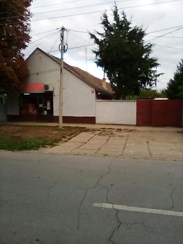 palačinkara kod bake: Poslovni prostor sa dvorištem i stambenim prostorom i bašton - — 1