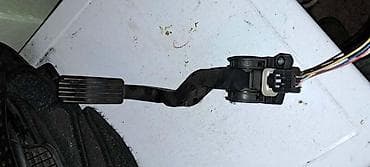 bluetooth za auto: PAPUCICA GASA 2.0 HDI ZA PEUGEOT 206 | imam sve delove za peugeo 206 — 3