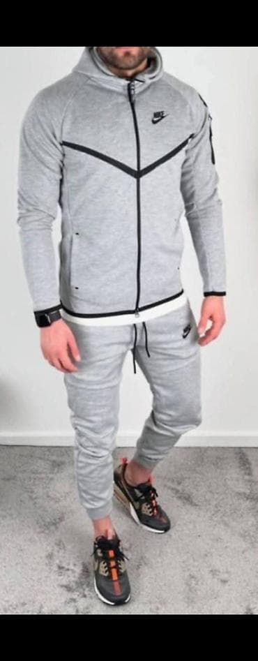 Muške pamučne trenerke M,L,XL,XXL veličine za 4400 din
pb