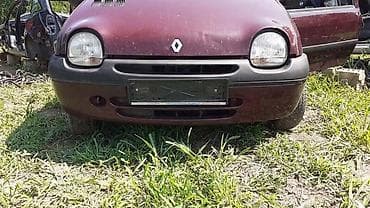 renault delovi beograd: RENAULT TWINGO 1.2 8V - KOMPLETAN AUTO U DELOVIMA — 1