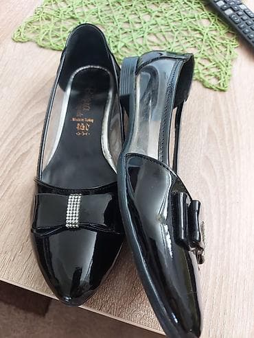 saim se: Ženske baletanke/papuce – crni lak, špic - Brend: Bista Elegant - — 4