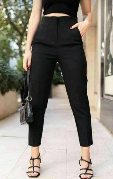 mona kozne pantalone: S m l 
1950 r d — 4