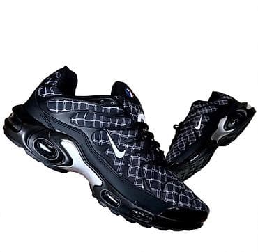 ea7 patike: Nike Air Max Plus (Tn) – crno/siva mrežasta šara - Ikonični Air Max — 1