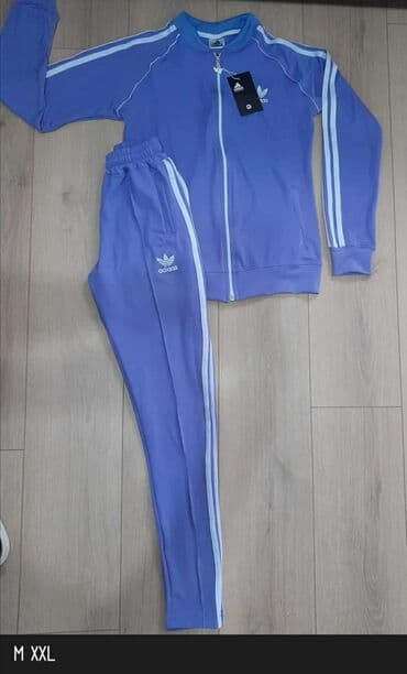 Kupaći kostimi: Komplet trenerka mokra likra bez kapuljace 
Cena 2950 din
AKCIJA ‼️ — 3