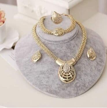 muski zlatni prsten: Set nakita 2000 — 1